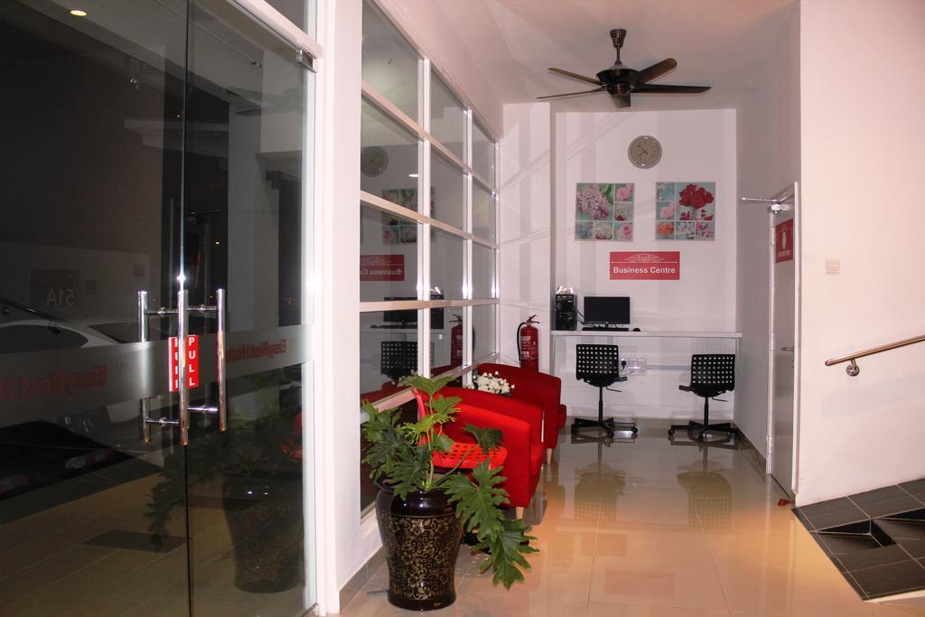 Easyrest Hotel Petaling Jaya Ngoại thất bức ảnh